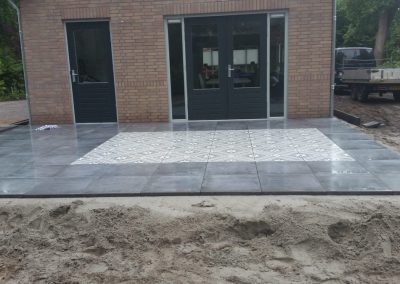 bestrating terras tegels motief Nunspeet