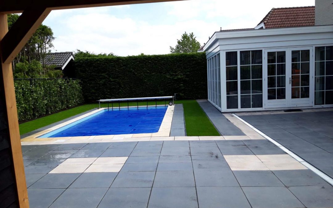 Lelystad bestrating zwembad