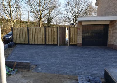Tuinaanleg bestrating grondwerk Harderwijk