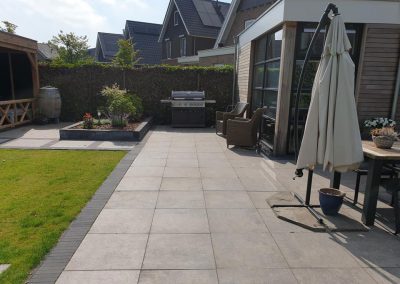 terras tegels bestrating Vaassen