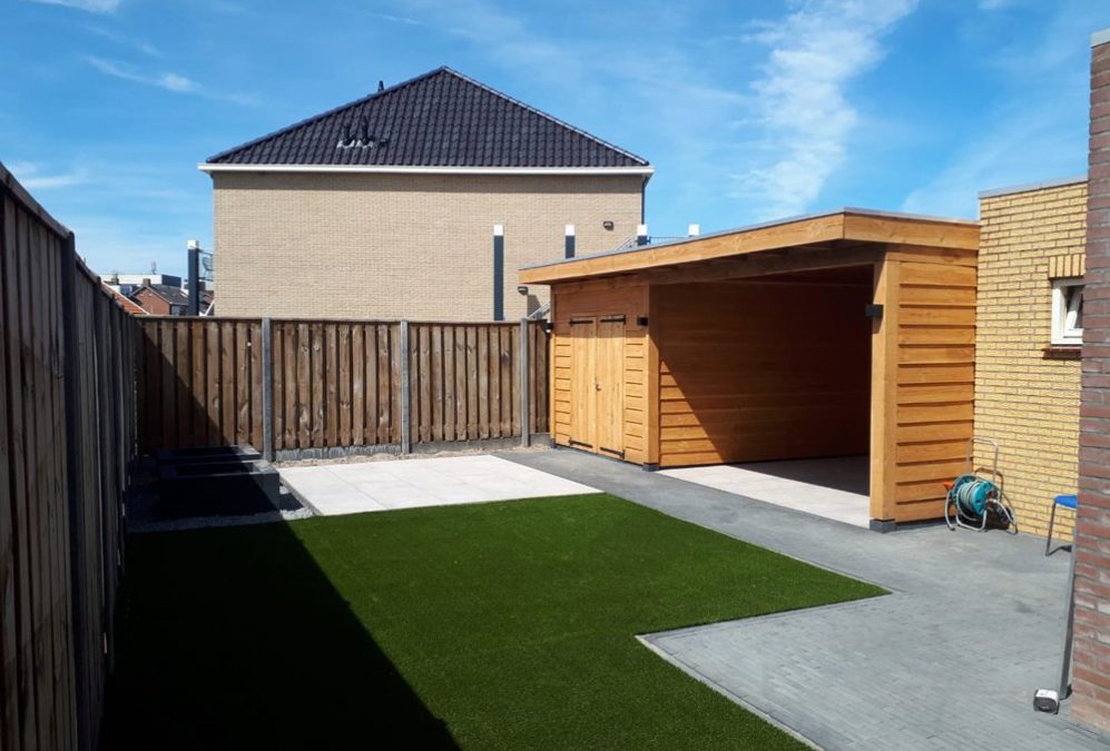 Tuinaanleg voor en achtertuin Urk