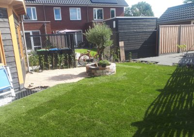 JBeelen bestratingen tuinaanleg sierbestrating achtertuin terras gras leggen Nunspeet