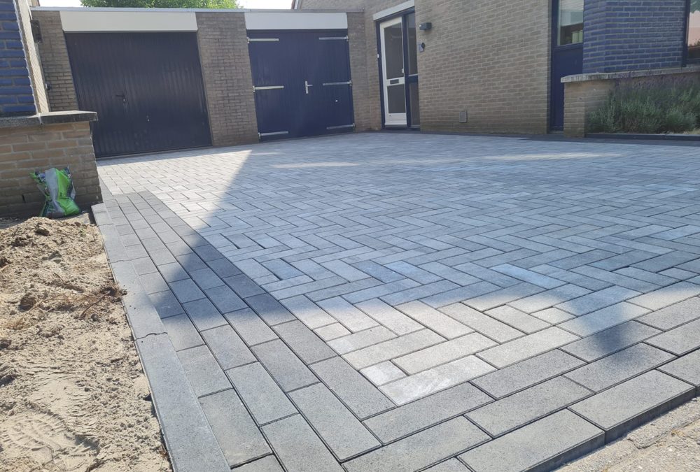 Bestrating oprit Zeewolde